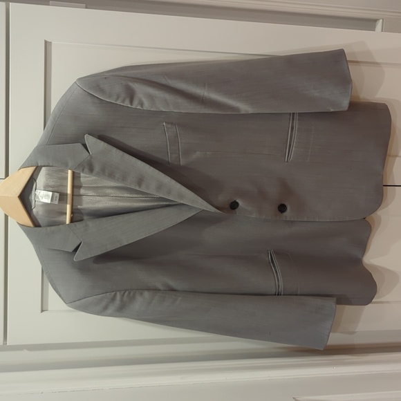 Men's Claiborne Luxe Two Button Gray Blazer - Picture 1 of 5